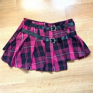 PINK PLAID MINI SKIRT💗
